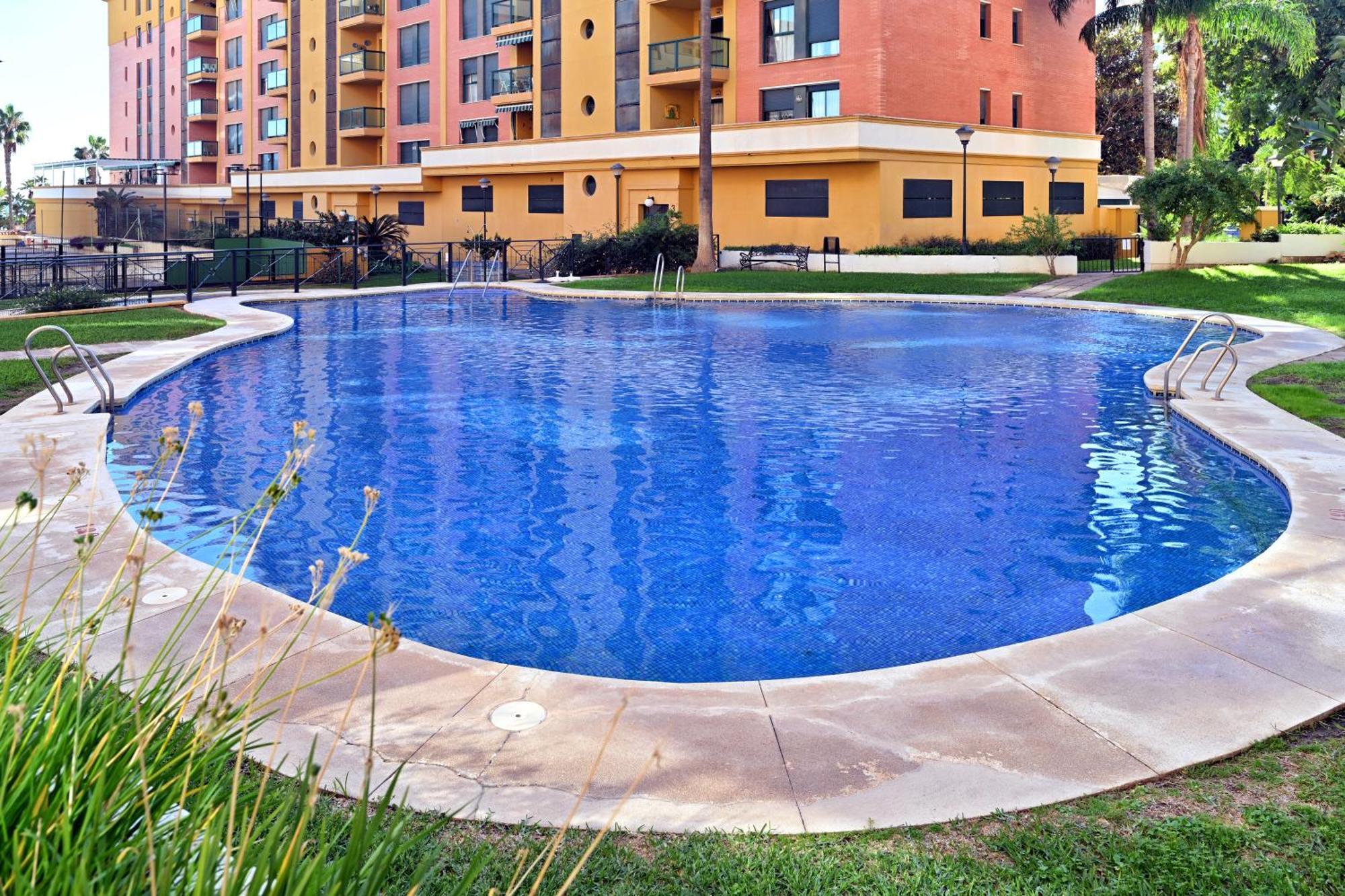 Love Rent4 Malaga Playa Del Bajondillo Torremolinos Kültér fotó